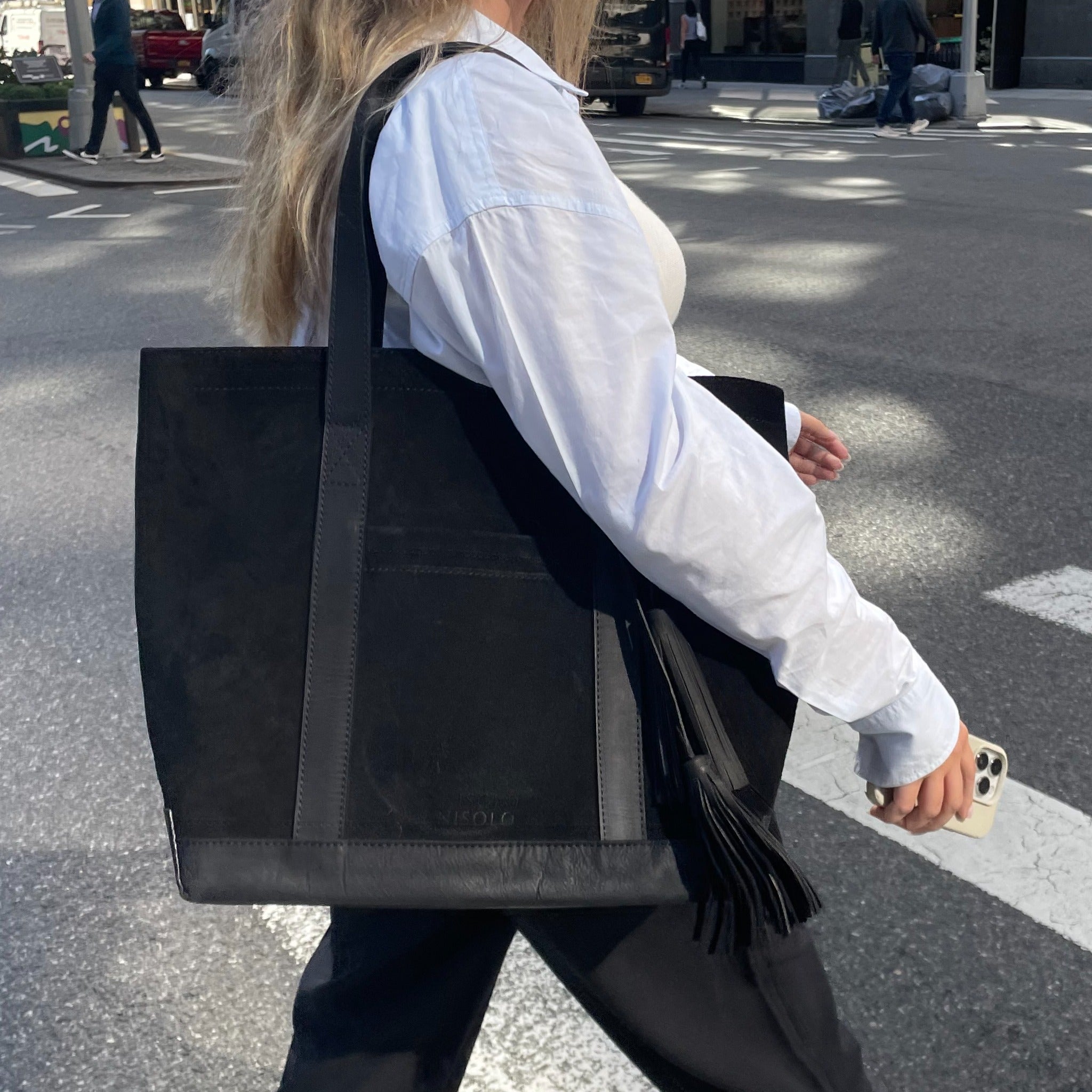 Arlo Tote Black Suede