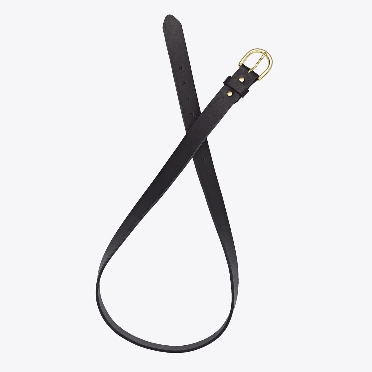 Black leather Noemi Belt 2.0 with a gold-tone metal D-ring buckle and two brass rivets.